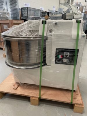 Pétrin 53L à tête relevable + cuve extractible - 2 Vitesses