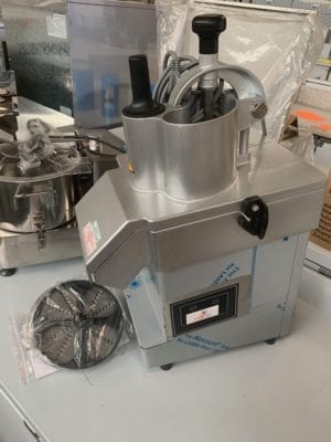 Coupe légumes capicité 300 kg avec 3 disques