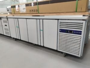 TABLE POSITIVE 480 LITRES 4 PORTES