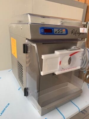 HACHOIRS REFRIGERES ARTIC CRYSTAL TRIPHASE 400V