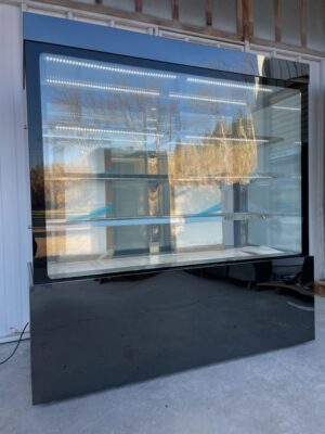 Vitrine de présentation moderne vitrage droit grand volume 1800x740x1900