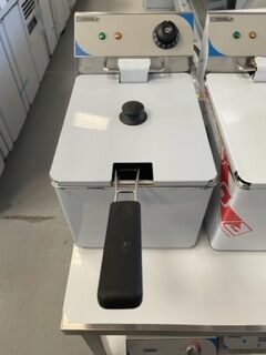 FRITEUSE ÉLECTRIQUE 8 LITRES