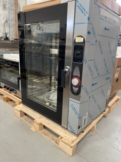 FOUR MIXTE VAPEUR 12 NIVEAUX GN1/1 OU 10 NIVEAUX 400/600 AUTO NETTOYANT