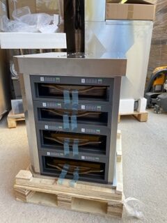 COFFRE DE CONSERVATION ET DE MAINTIEN EN TEMPÉRATURE VERTICAL