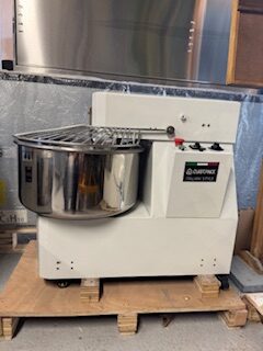 PETRIN A SPIRALE 50L 2 VITESSE 380V TETE FIXE